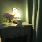 Les Pommiers Bed & Breakfast 3*