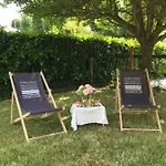 Bed & Breakfast Les Pommiers 3*