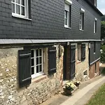 Bed & Breakfast Les Pommiers 3*
