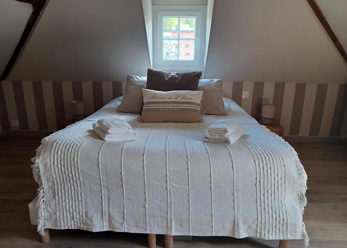 Les Pommiers Bed & Breakfast